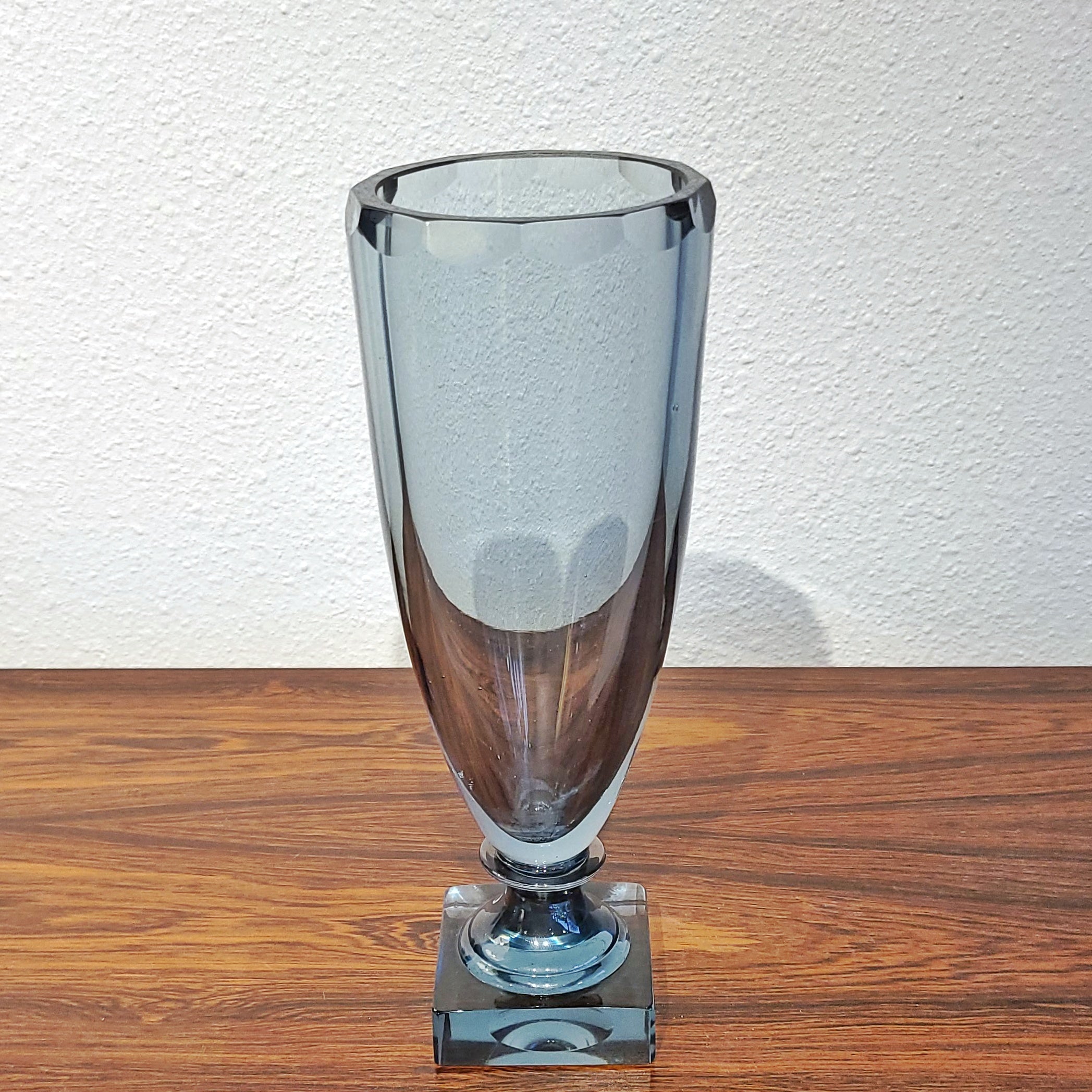 CRYSTAL ART DECO PEDESTAL VASE BY ELIS BERGH FOR KOSTA (1930s)