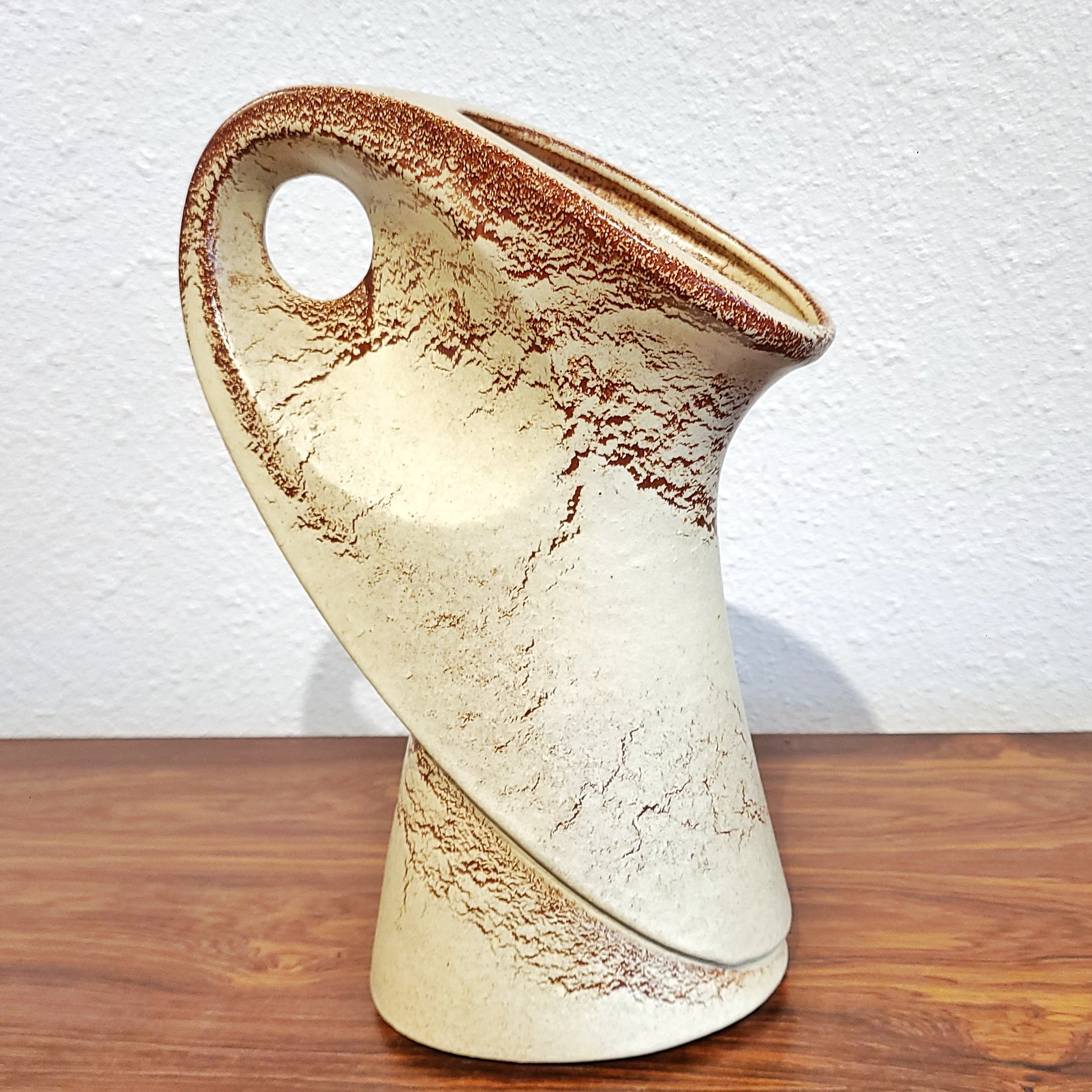 BIOMORPHIC JUG VASE BY ROBERTO RIGON FOR BERTONCELLO