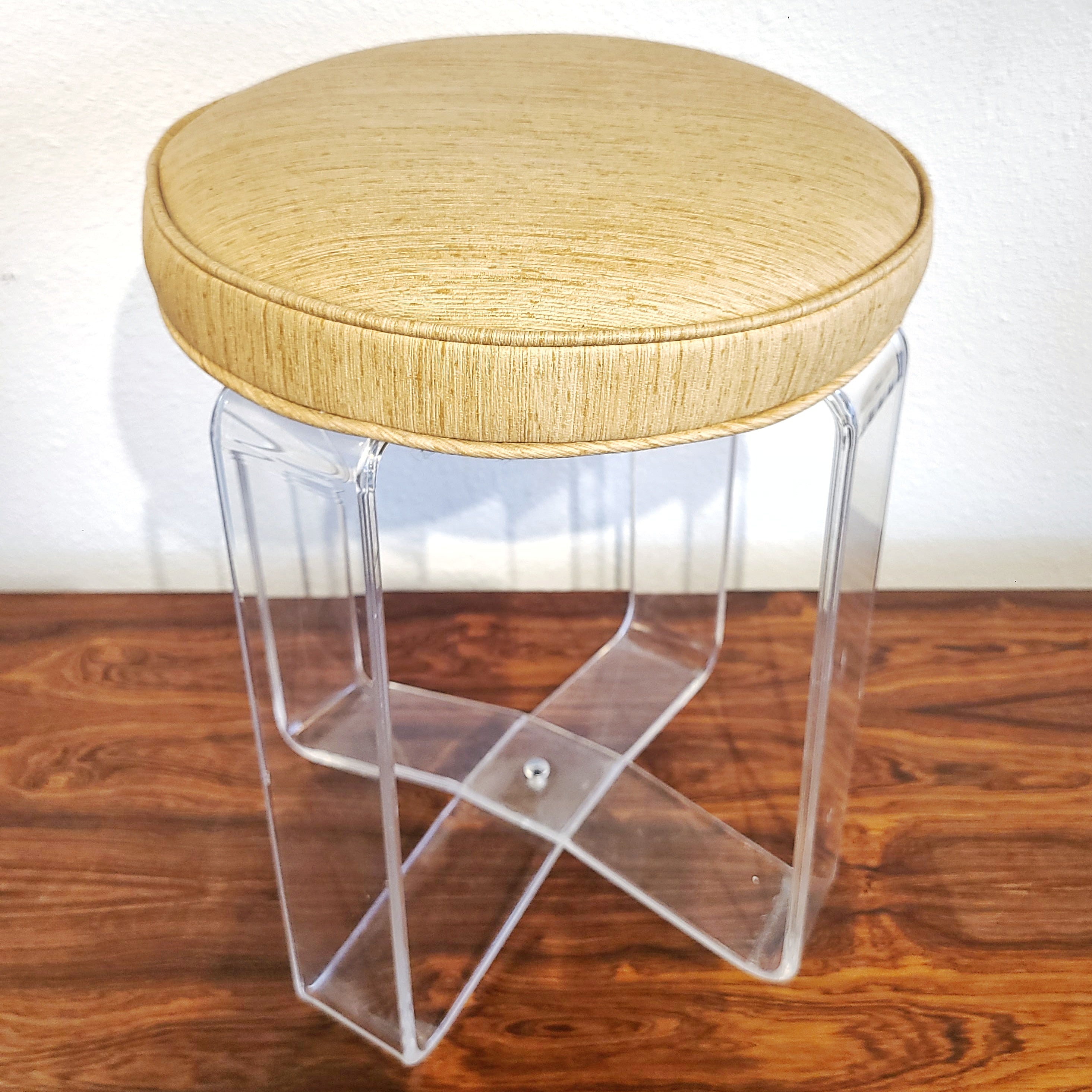 VINTAGE LUCITE STOOL WITH TEXTURED VINYL UPHOLSTERY