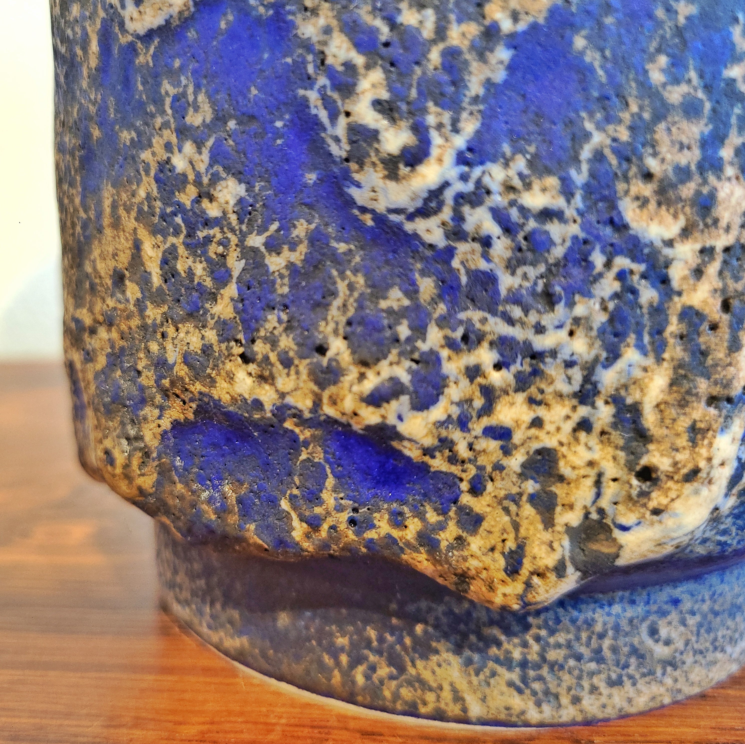 RUSCHA KERAMIK FAT LAVA ‘CORTINA’ VASE Nr. R-15