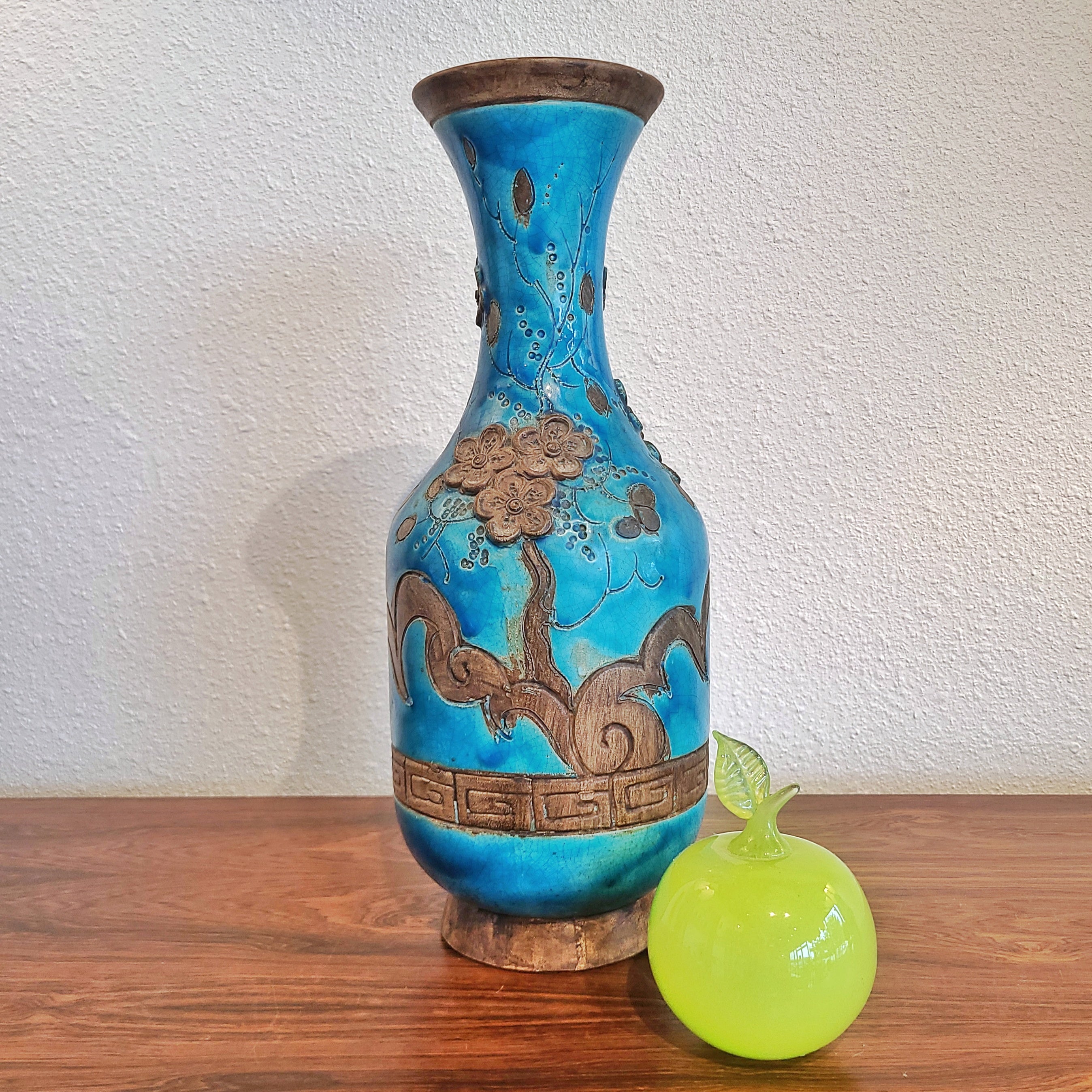 EARLY UGO ZACCAGNINI CHINOISERIE  VASE WITH CHERRY BLOSSOMS