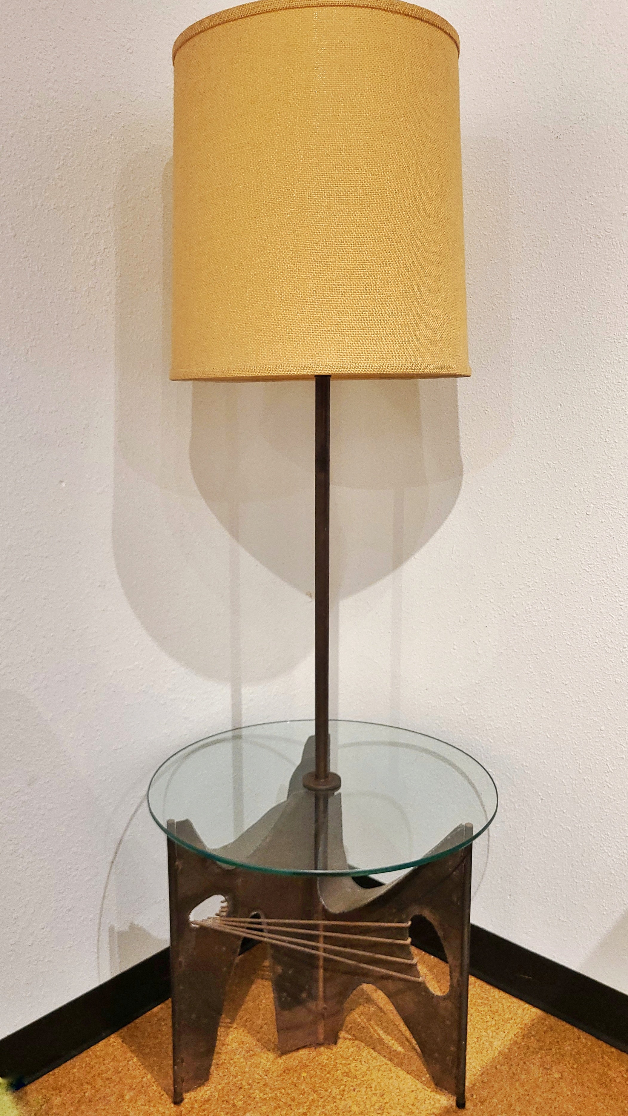 TORCH-CUT IRON FLOOR LAMP WITH GLASS TABLE BY RICHARD BARR FOR LAUREL