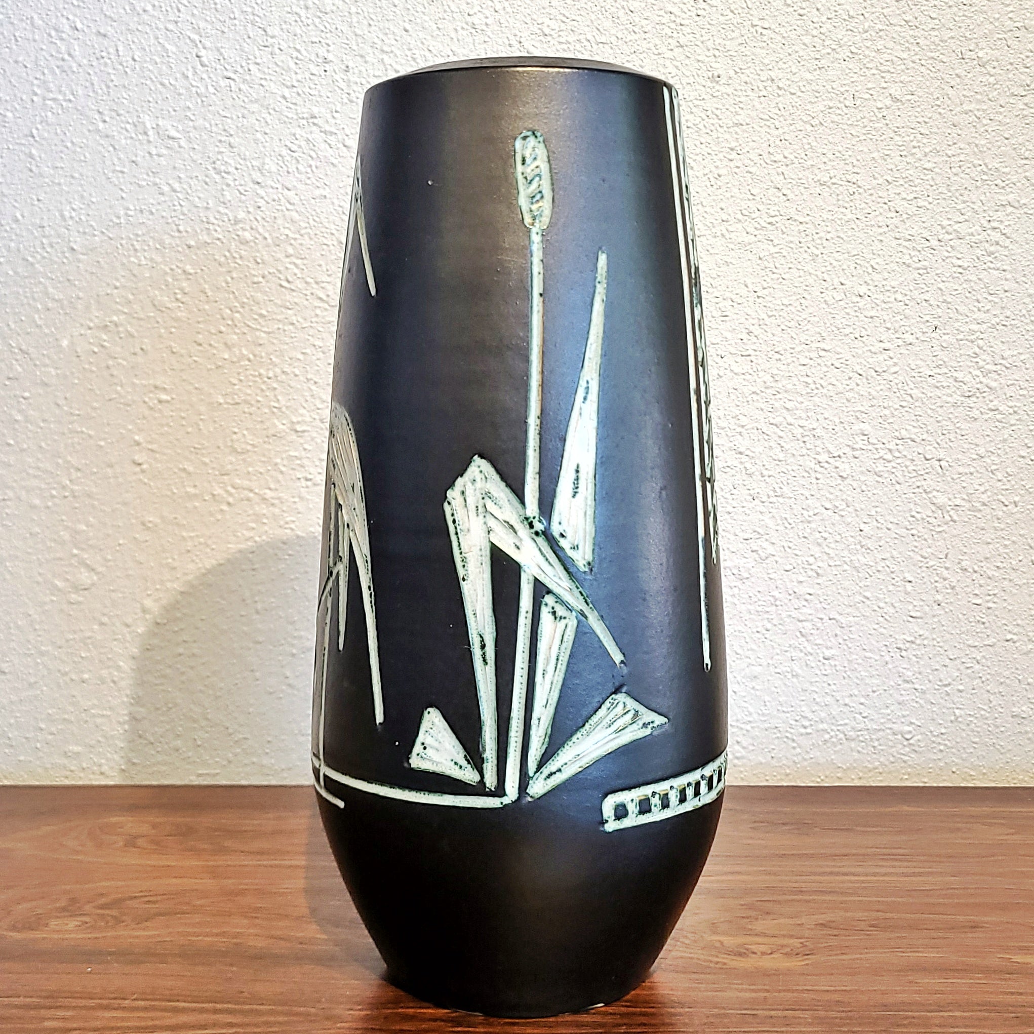 LARGE ARNO KIECHLE HERON MOTIF VASE Nr. 903/2