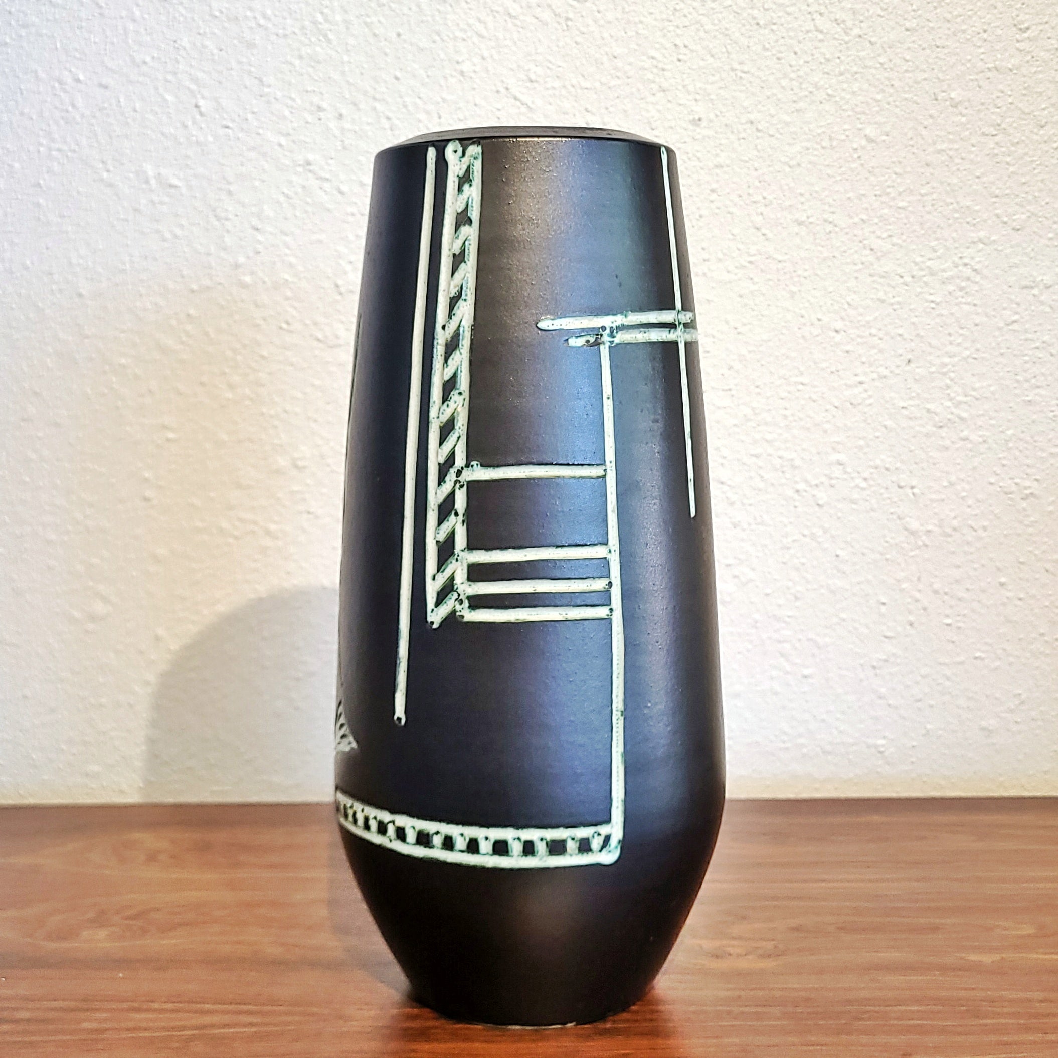 LARGE ARNO KIECHLE HERON MOTIF VASE Nr. 903/2