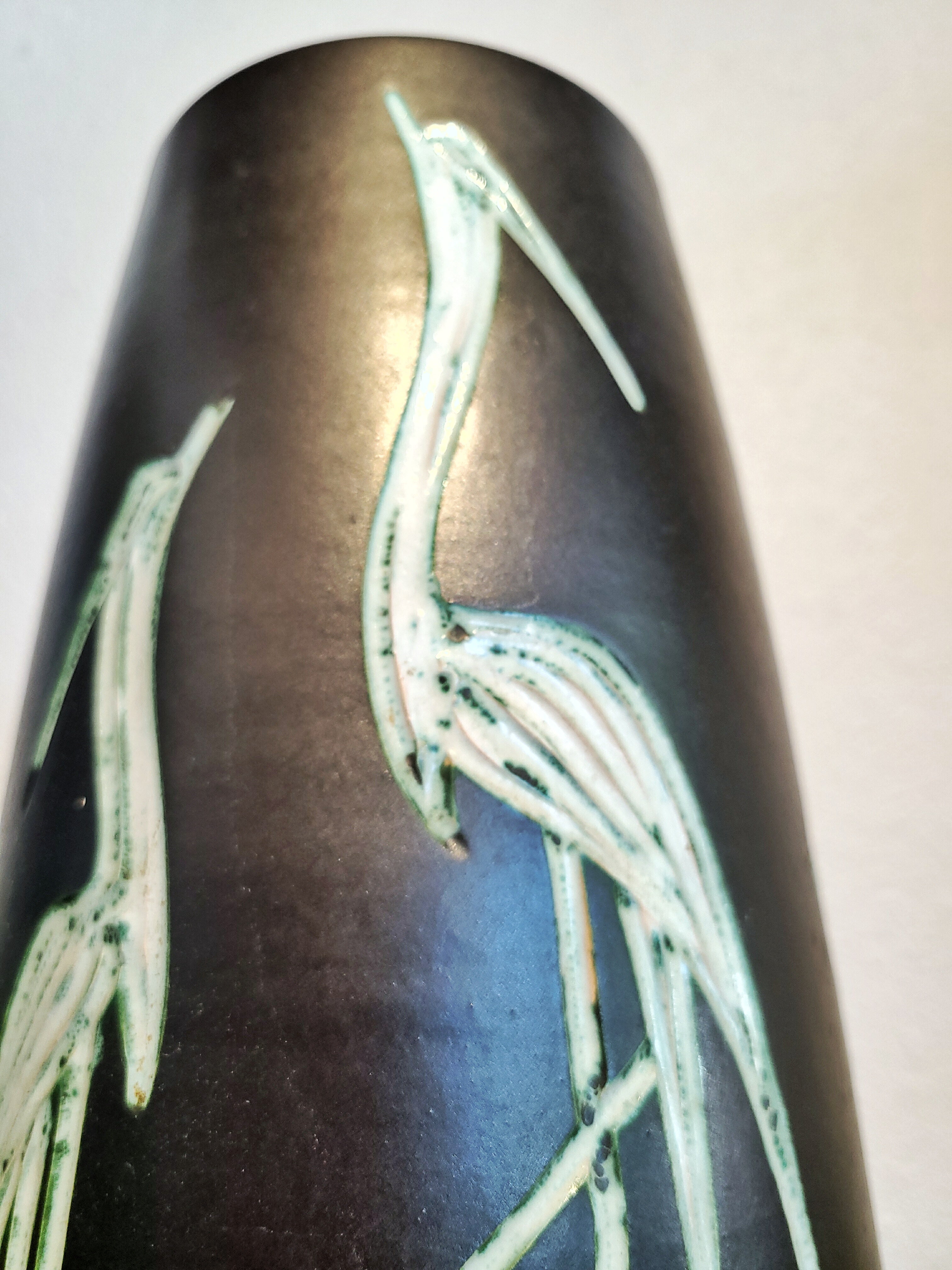 LARGE ARNO KIECHLE HERON MOTIF VASE Nr. 903/2