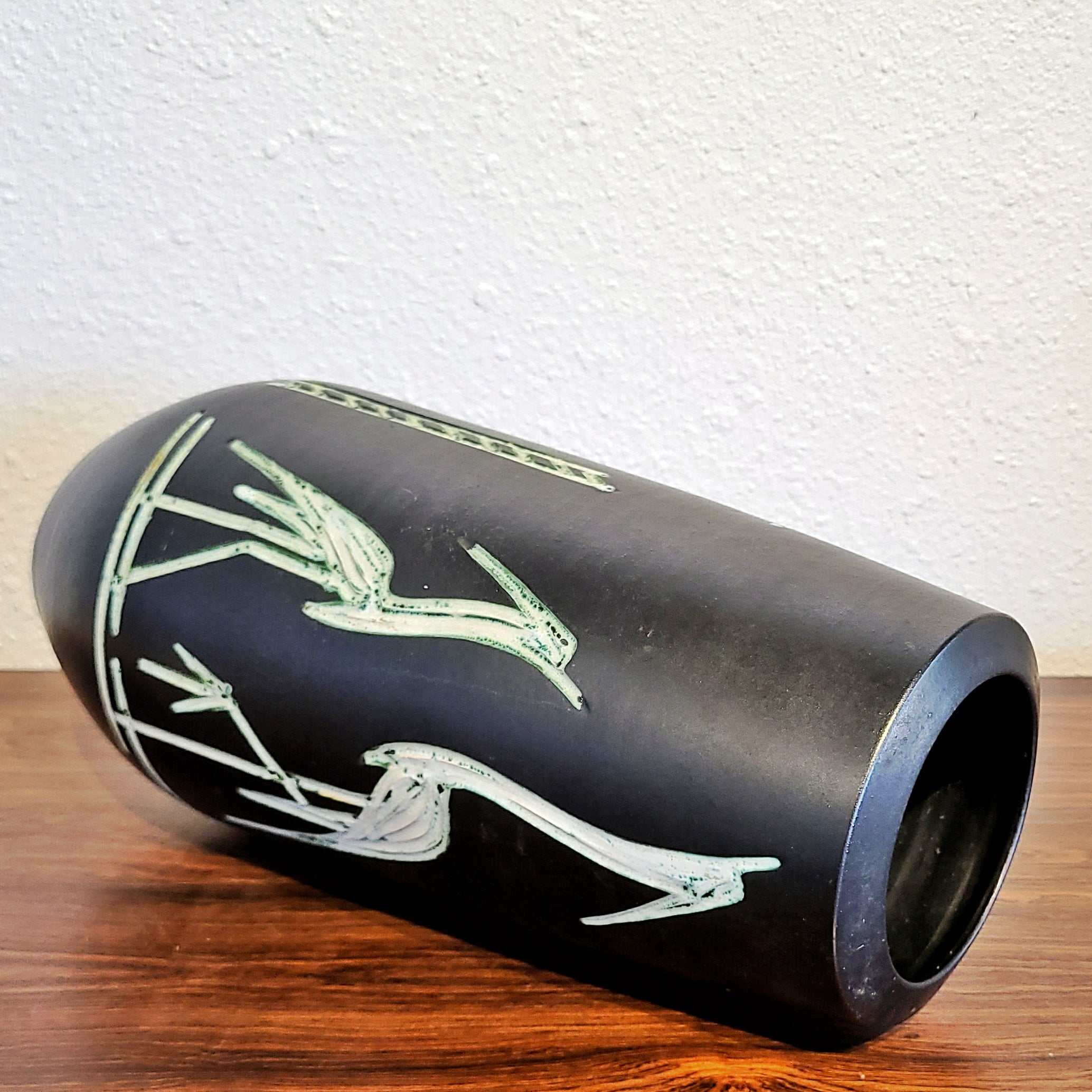 LARGE ARNO KIECHLE HERON MOTIF VASE Nr. 903/2