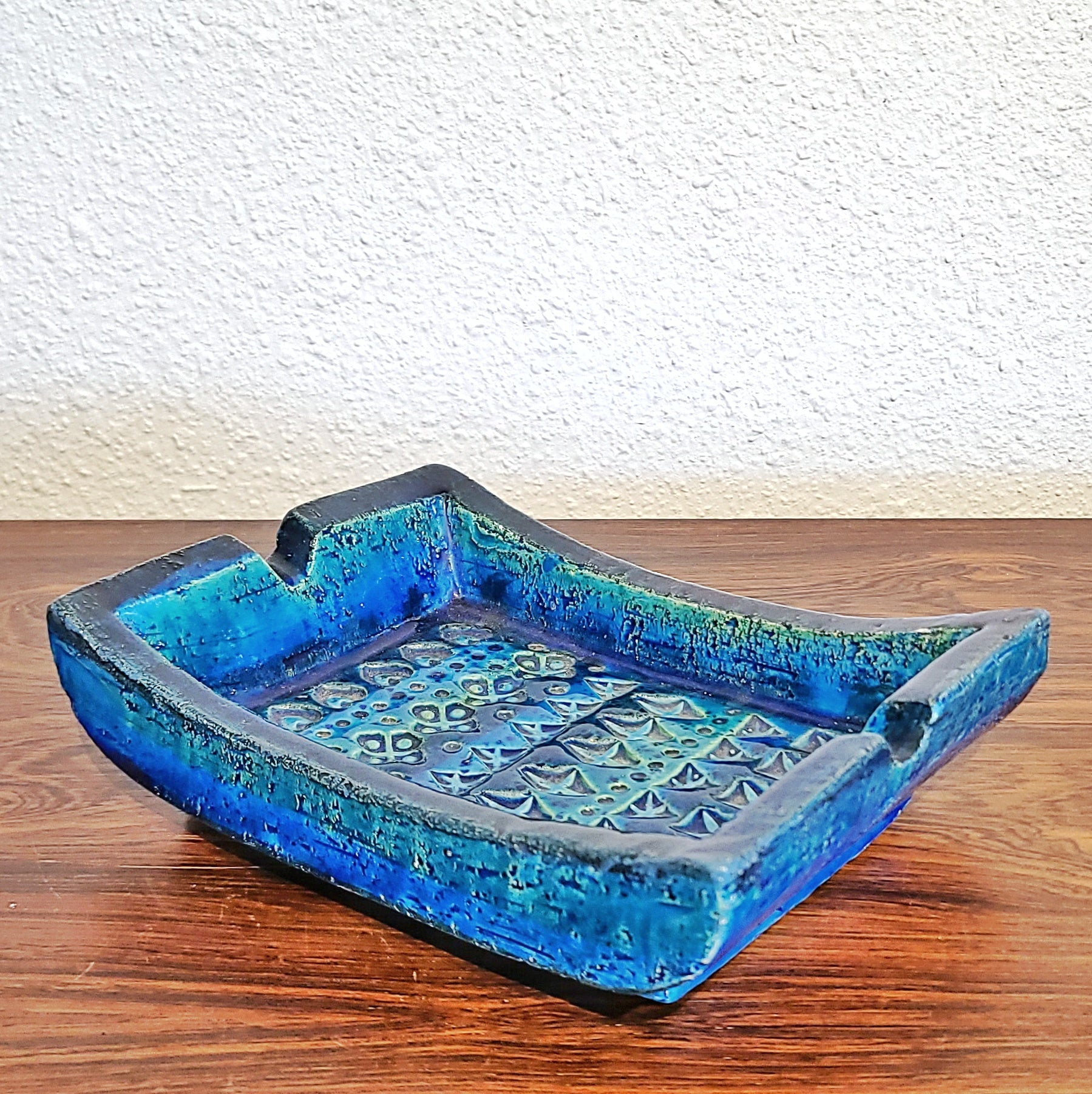 EARLY “RIMINI BLU” ASHTRAY BY ALDO LONDI FOR BITOSSI