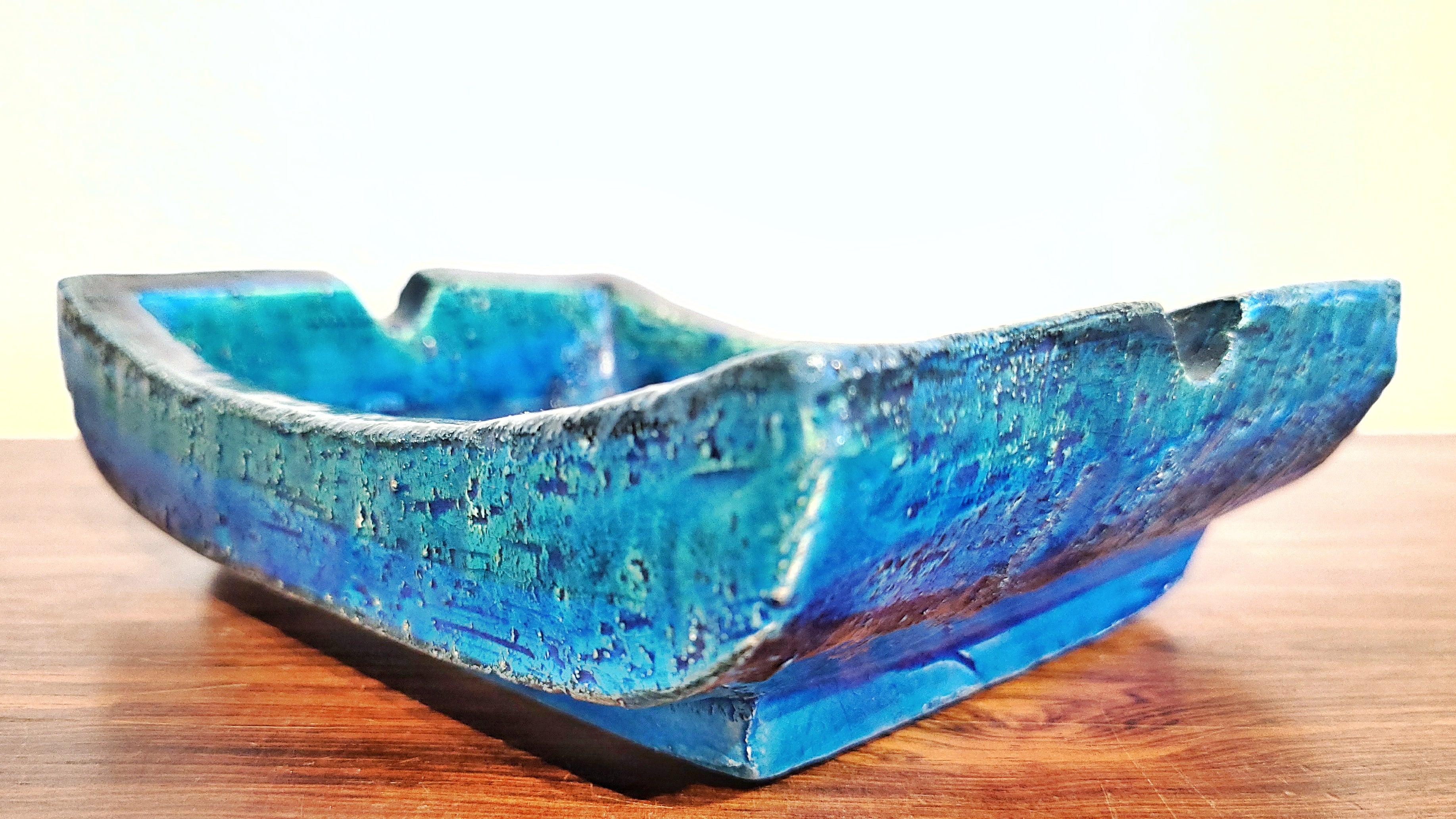 EARLY “RIMINI BLU” ASHTRAY BY ALDO LONDI FOR BITOSSI