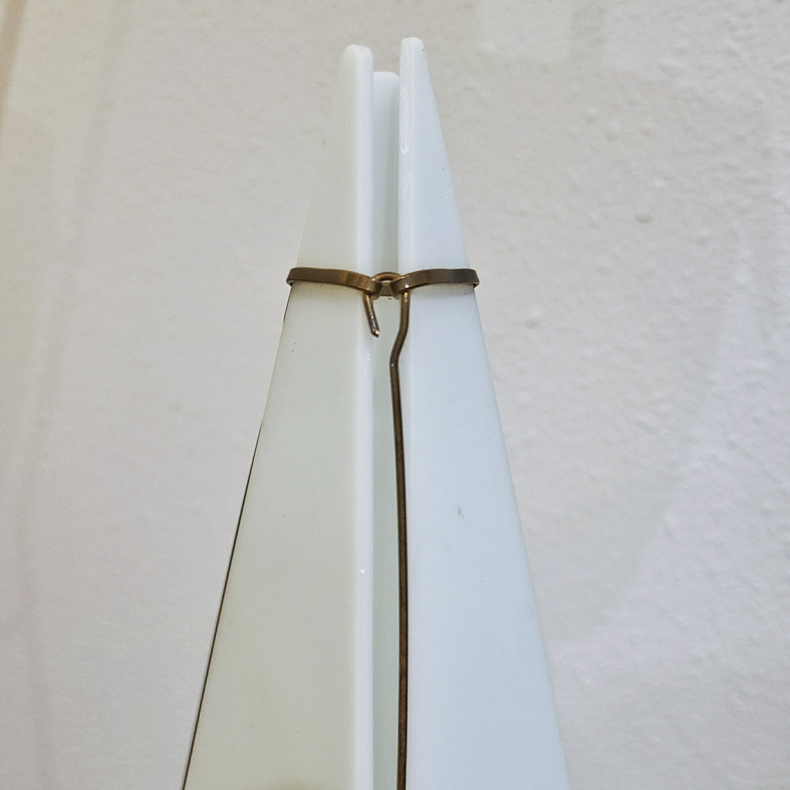 TRIANGULAR TRANSLUCENT MILK GLASS LAMP