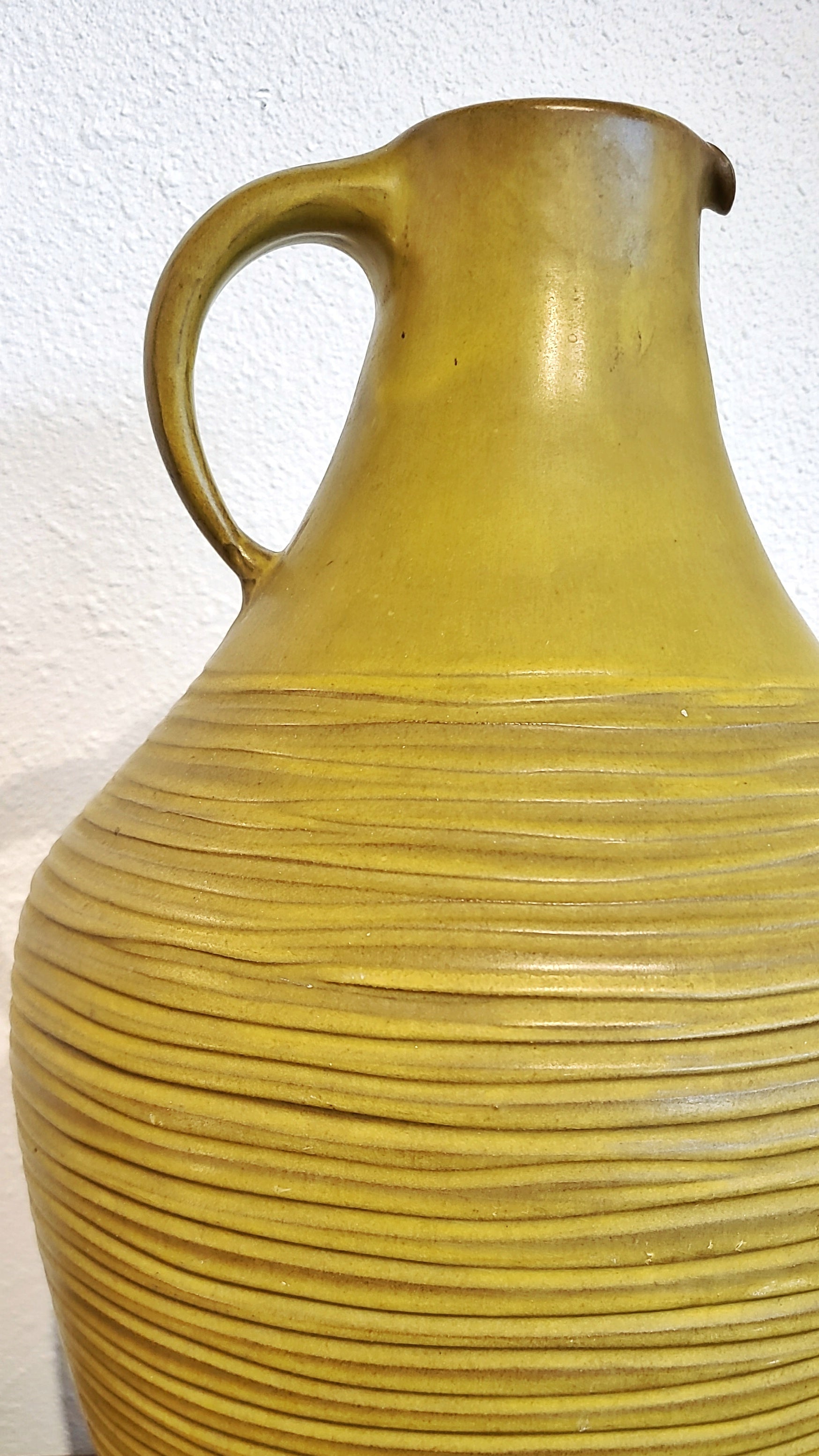 XL CERAMANO ‘MIMOSA’ DÉCOR JUG VASE