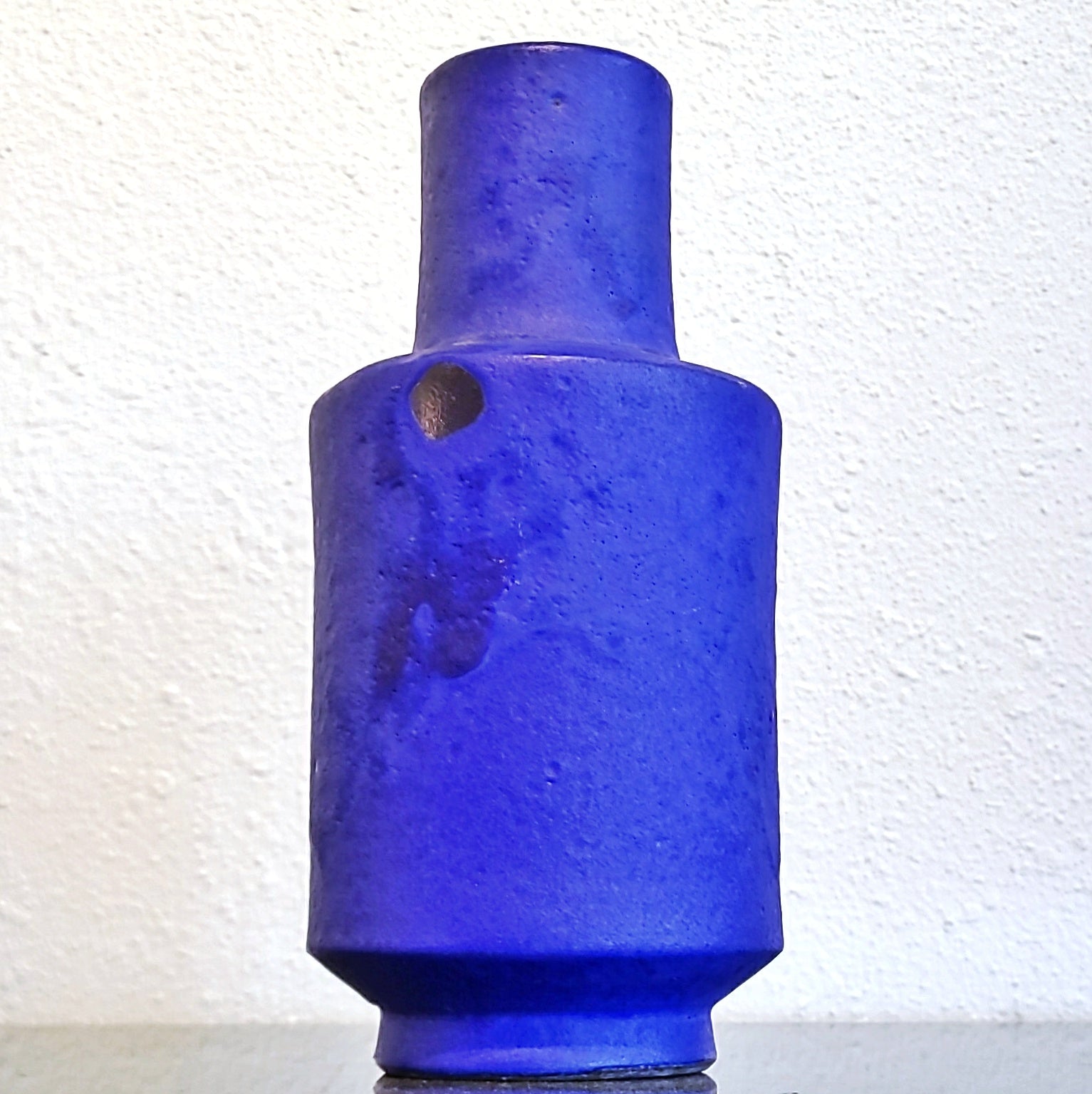 1960s HARTWIG HEYNE “KLEIN” BLUE HANDLE VASE