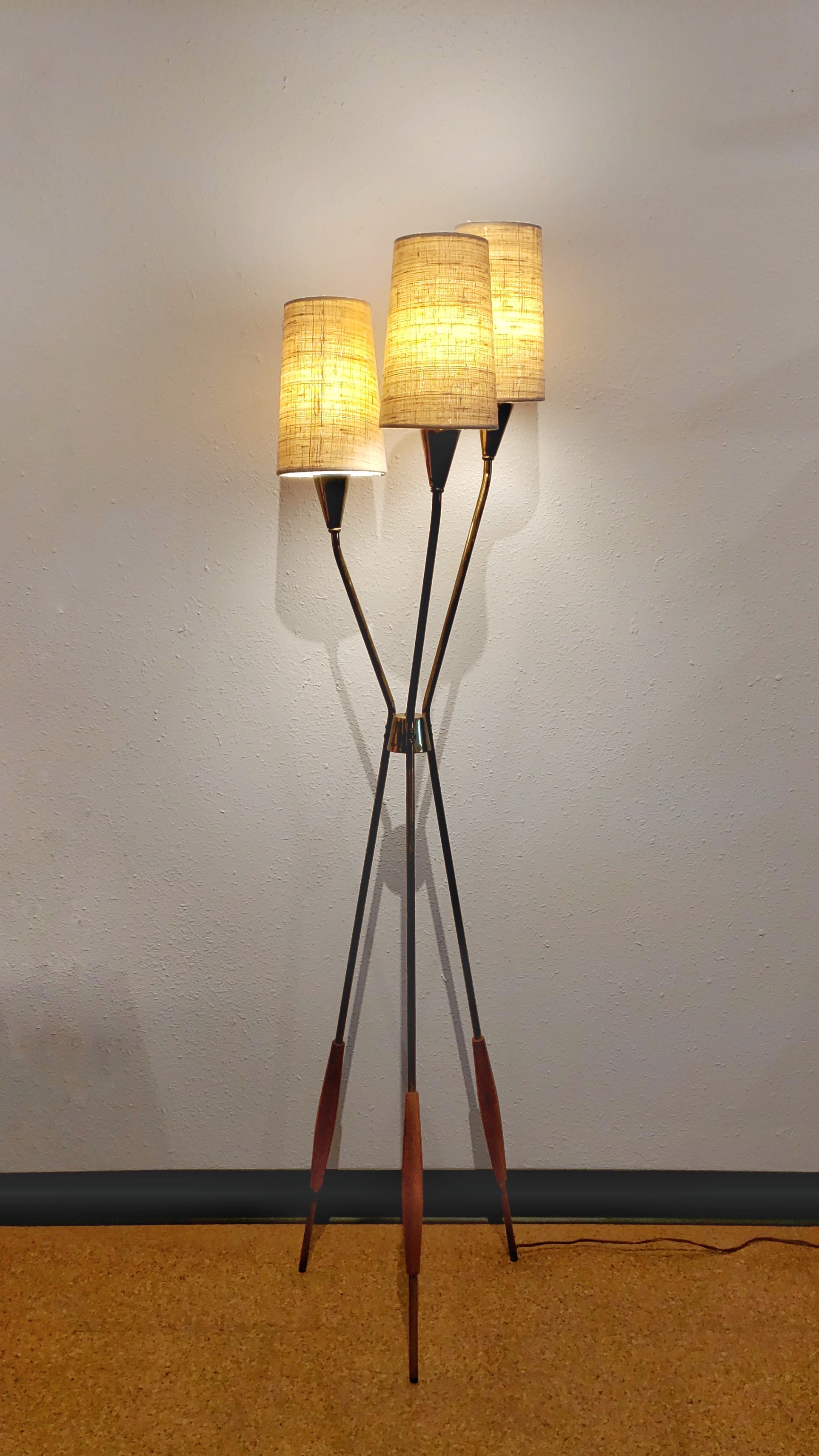 GERALD THURSTON FLOOR LAMP FOR LIGHTOLIER