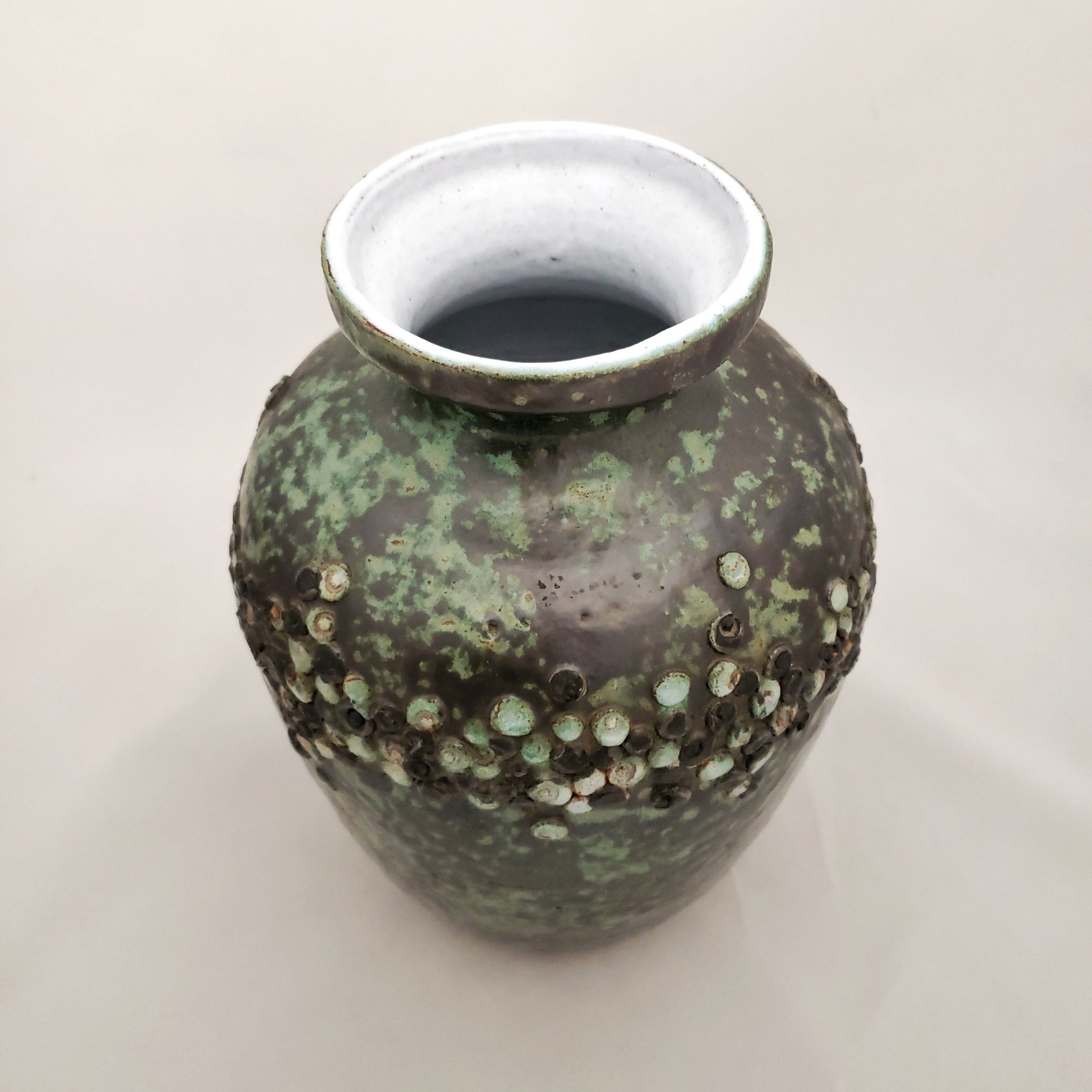 ROGIER VANDEWEGHE STUDIO VASE FOR AMPHORA