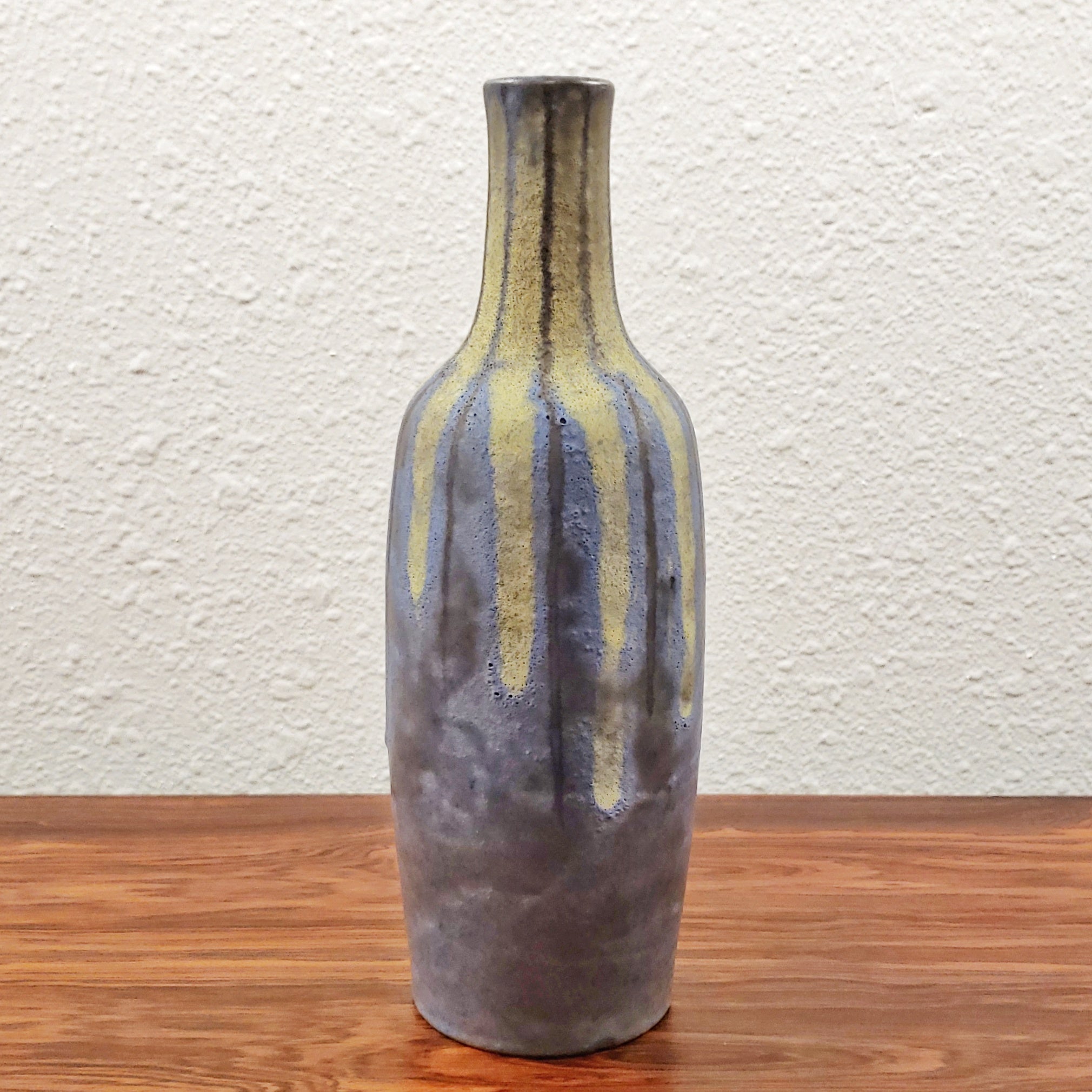 1960s HANNS WELLING ‘TUNDRA’ VASE FOR CERAMANO