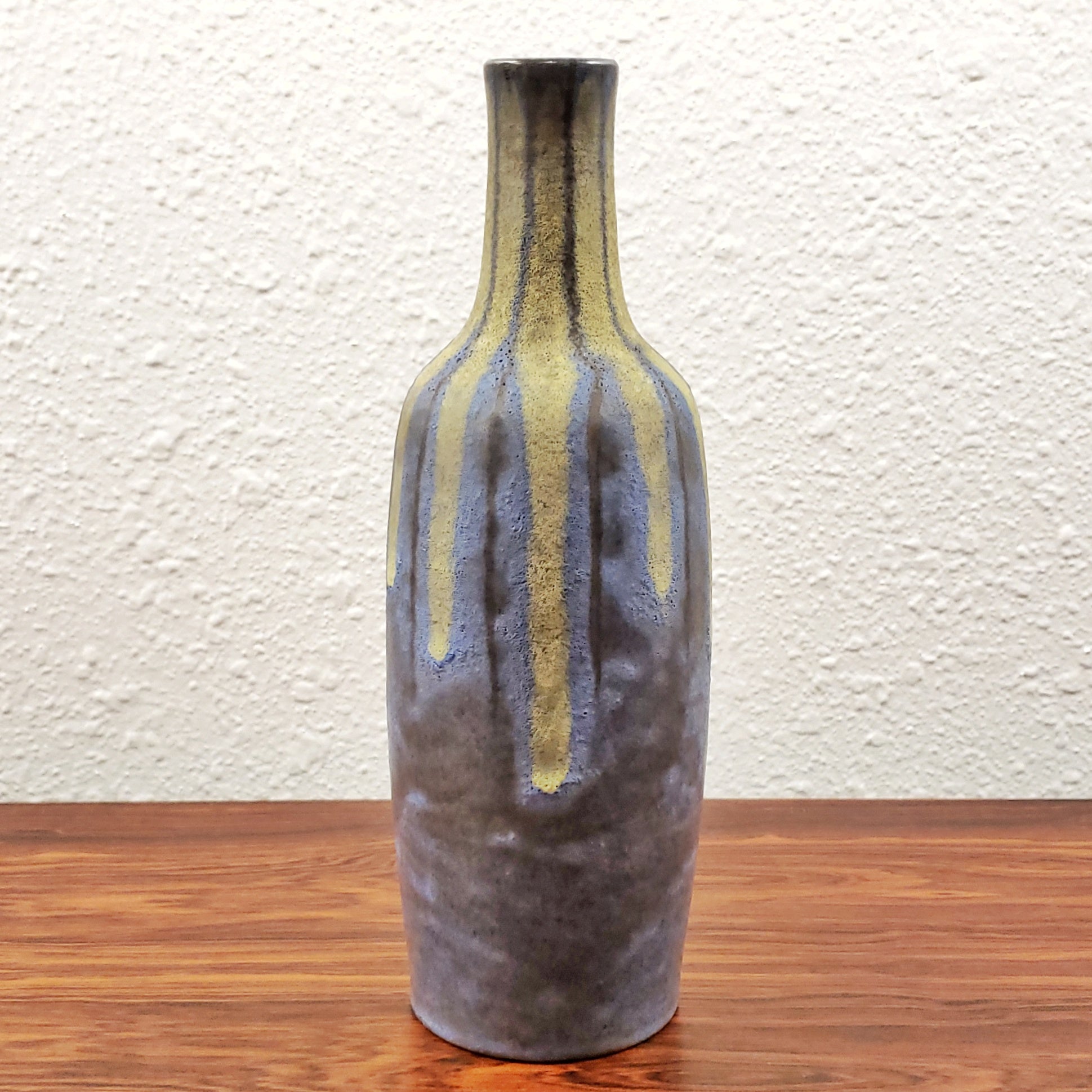 1960s HANNS WELLING ‘TUNDRA’ VASE FOR CERAMANO