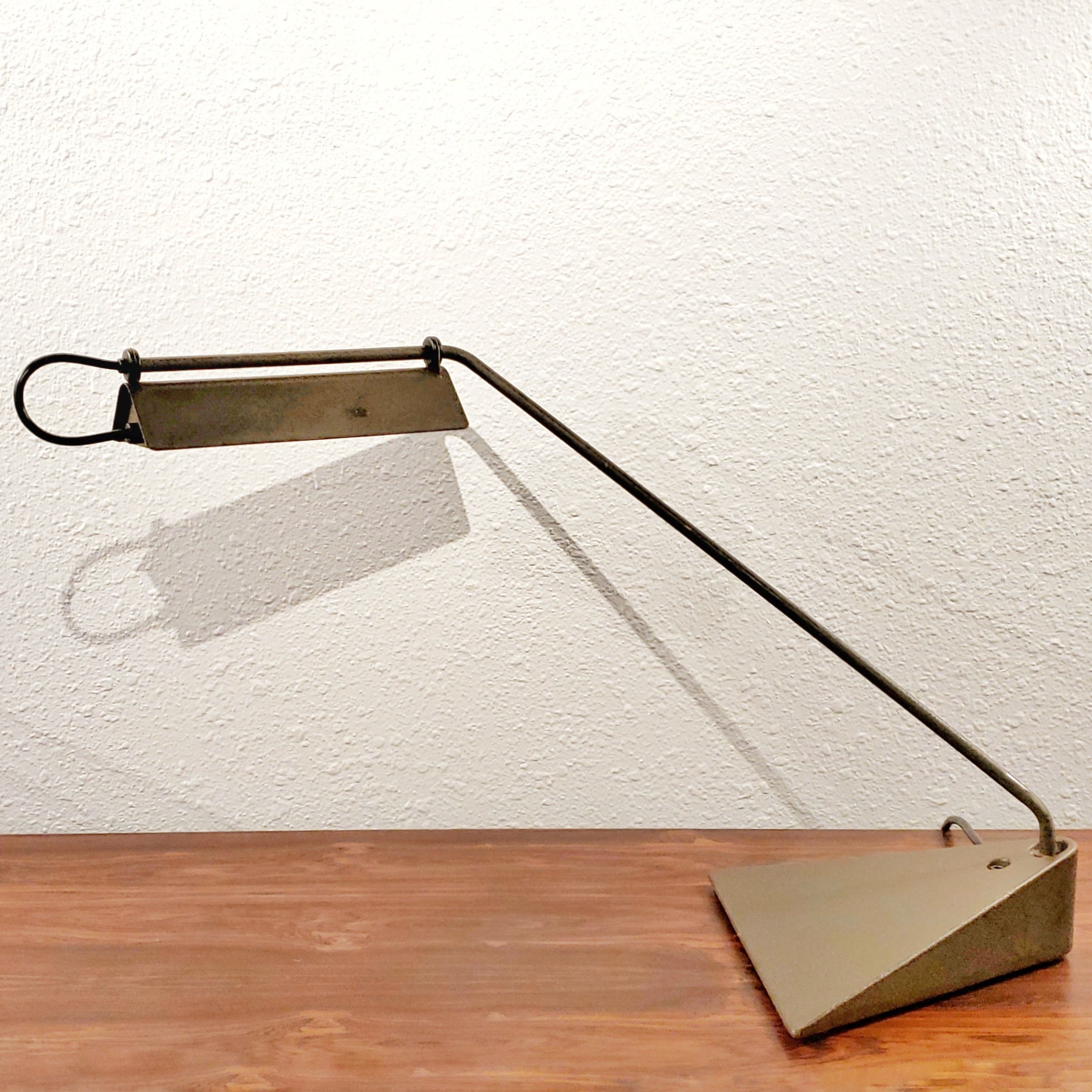 KOCH & LOWY INDUSTRIAL SWING-ARM DESK LAMP