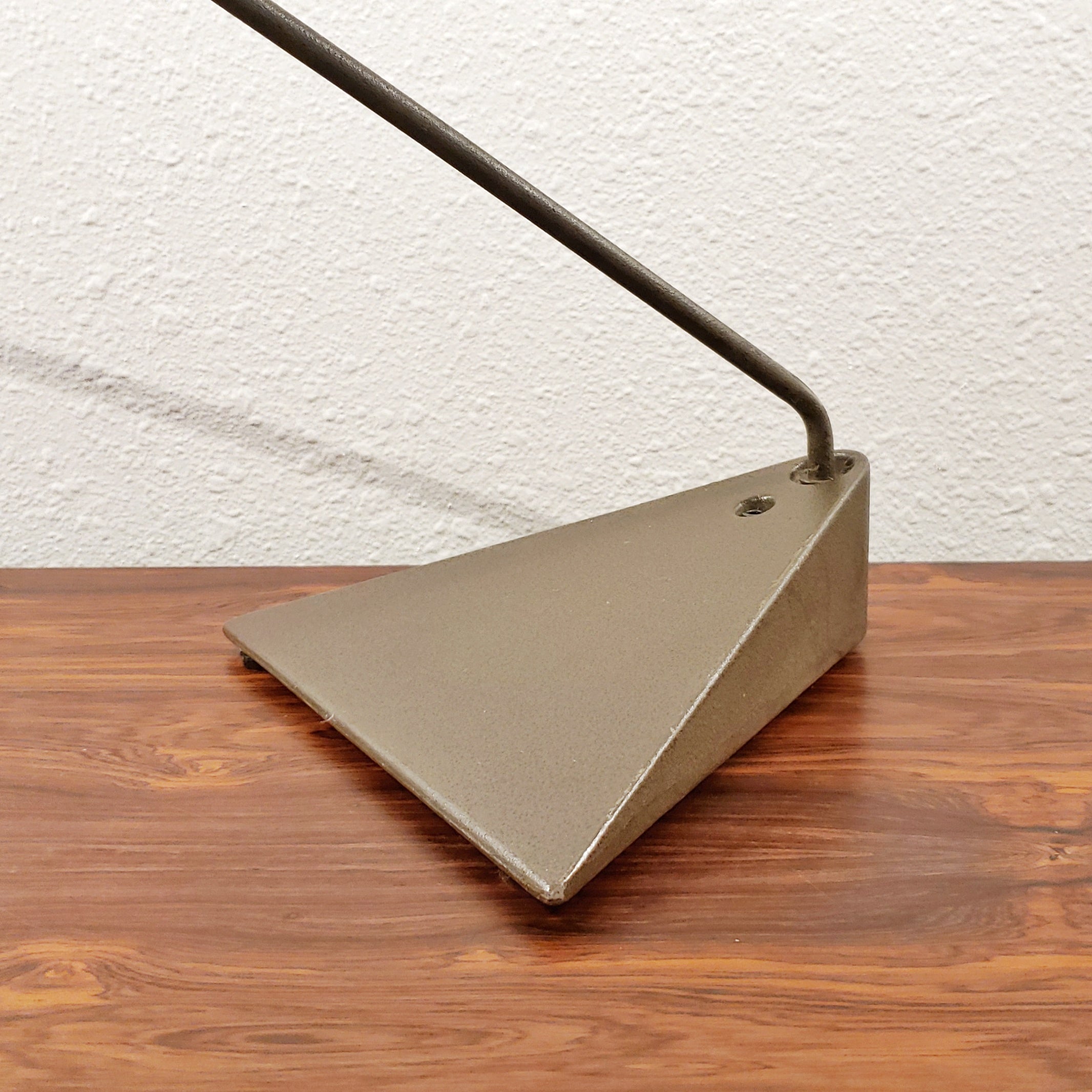 KOCH & LOWY INDUSTRIAL SWING-ARM DESK LAMP