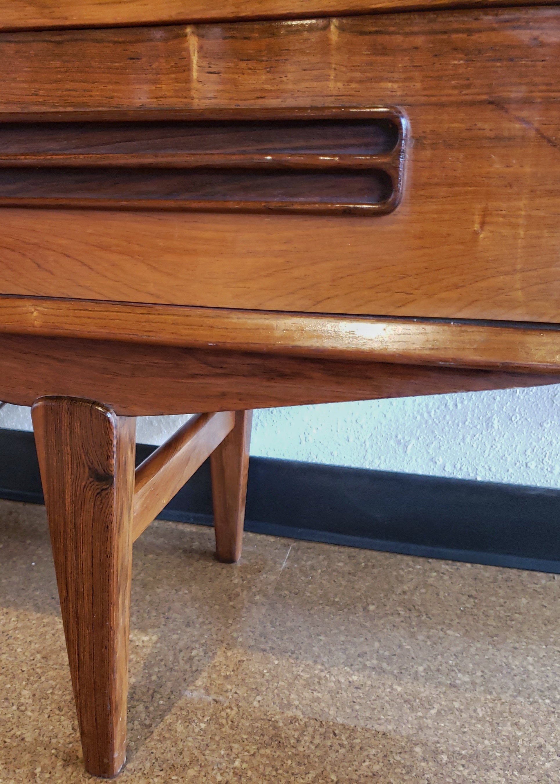 OMANN JUN MØBELFABRIK SIDEBOARD OR CREDENZA