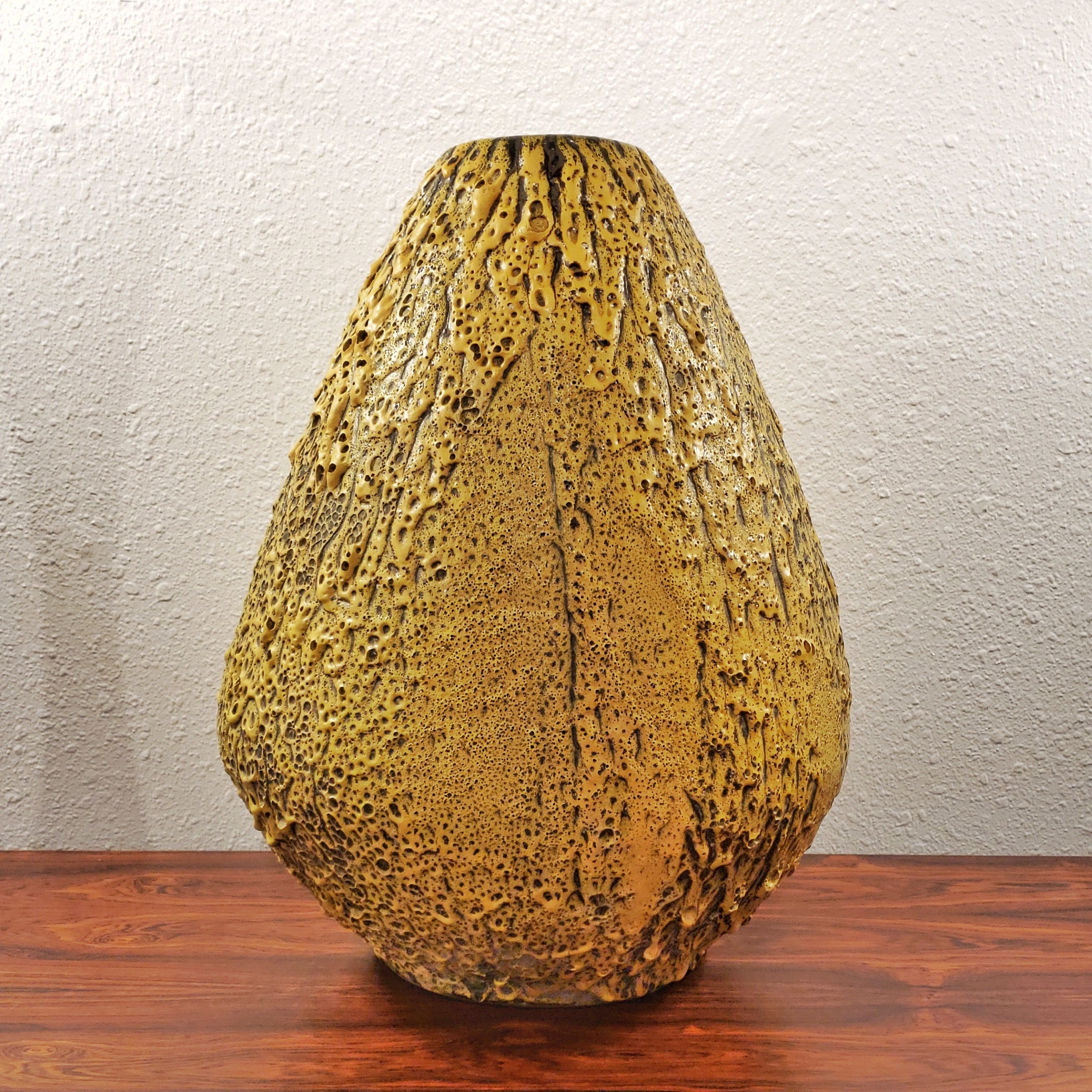 GIANT FAT-LAVA STUDIO FLOOR VASE WITH STAND