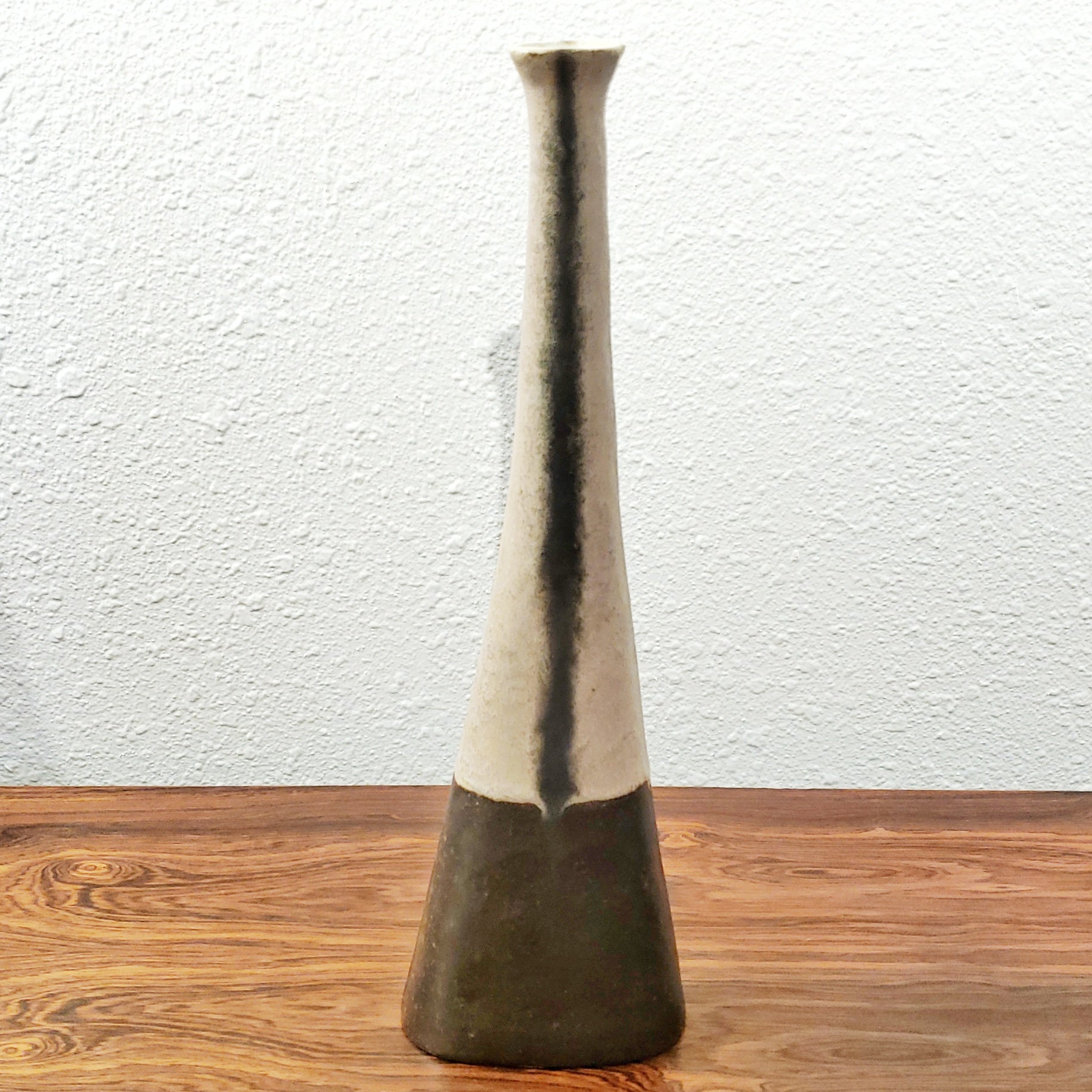 BRUNO GAMBONE STUDIO VASE