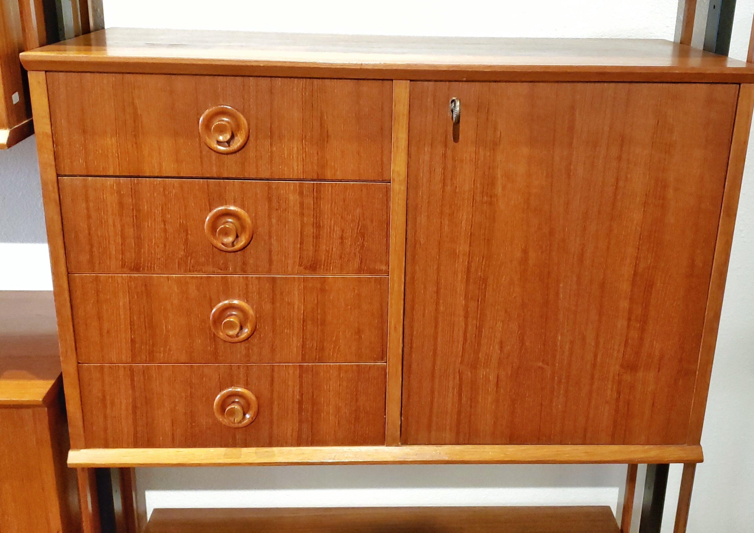 1960s TEAK ITALIAN WALL UNIT