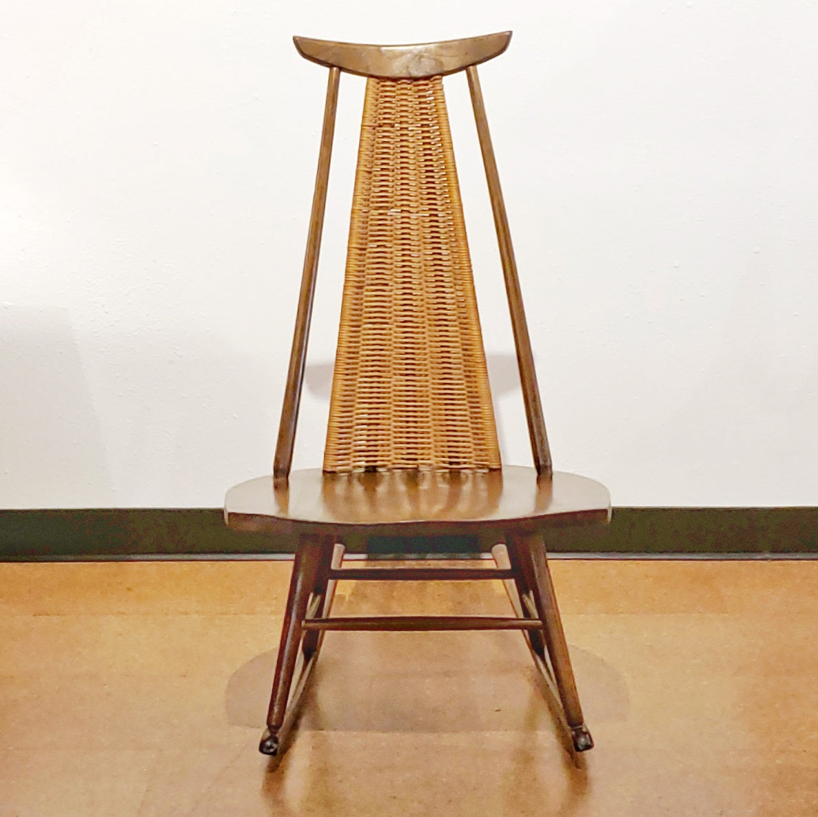 ARTHUR UMANOFF ROCKING CHAIR FOR WASHINGTON WOODCRAFT