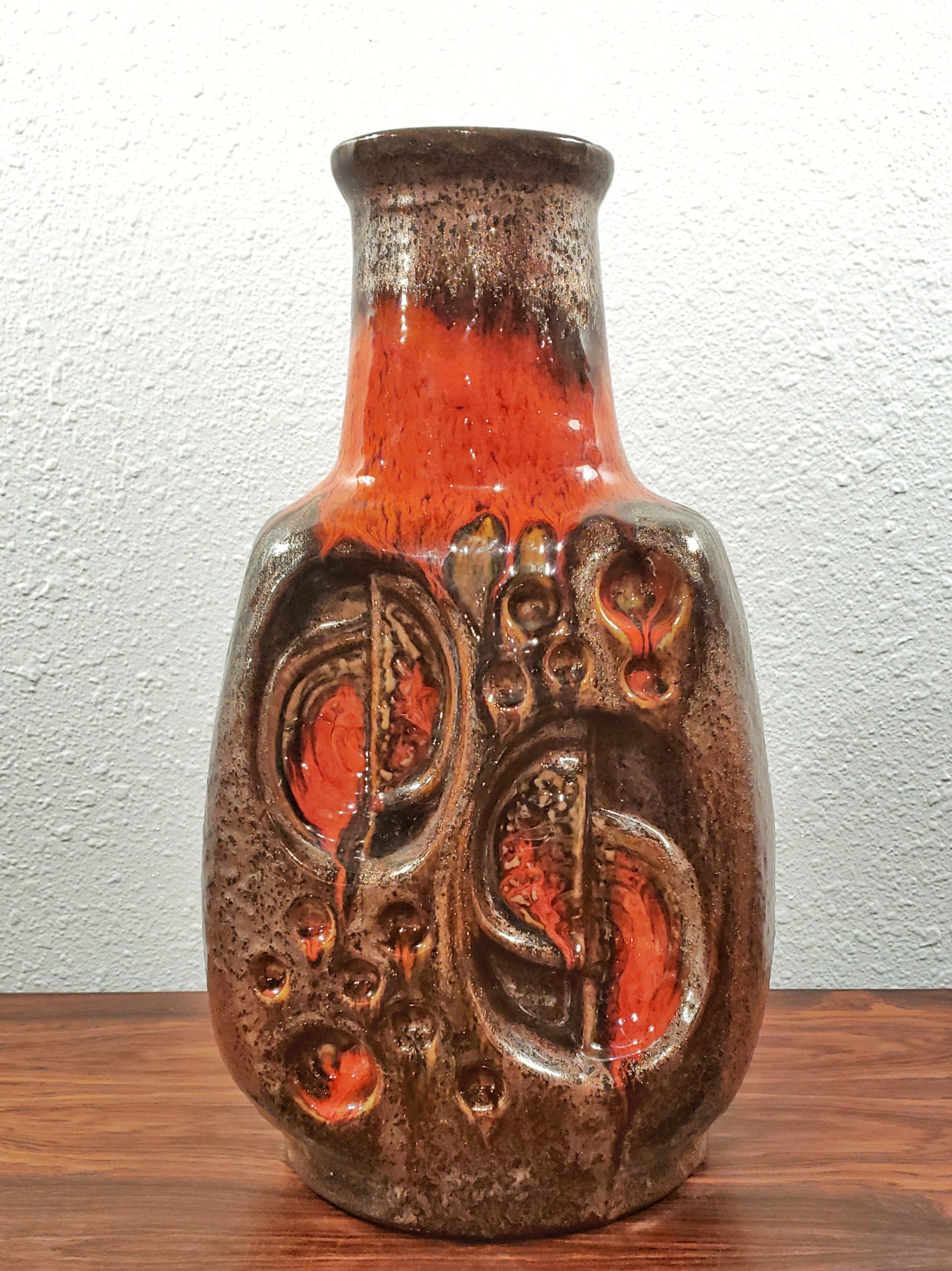 WALTER GERHARDS FLOOR VASE (41.5 cm)