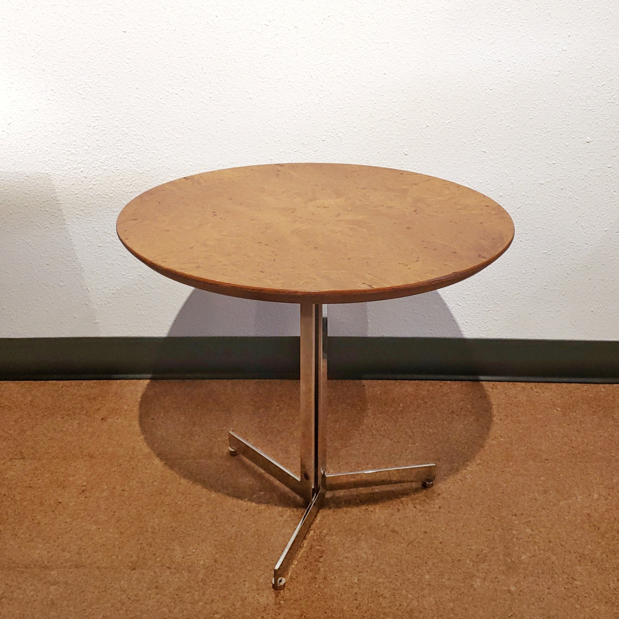 HANS EICHENBERGER ‘ALPHA’ SIDE TABLE FOR STRÄSSLE