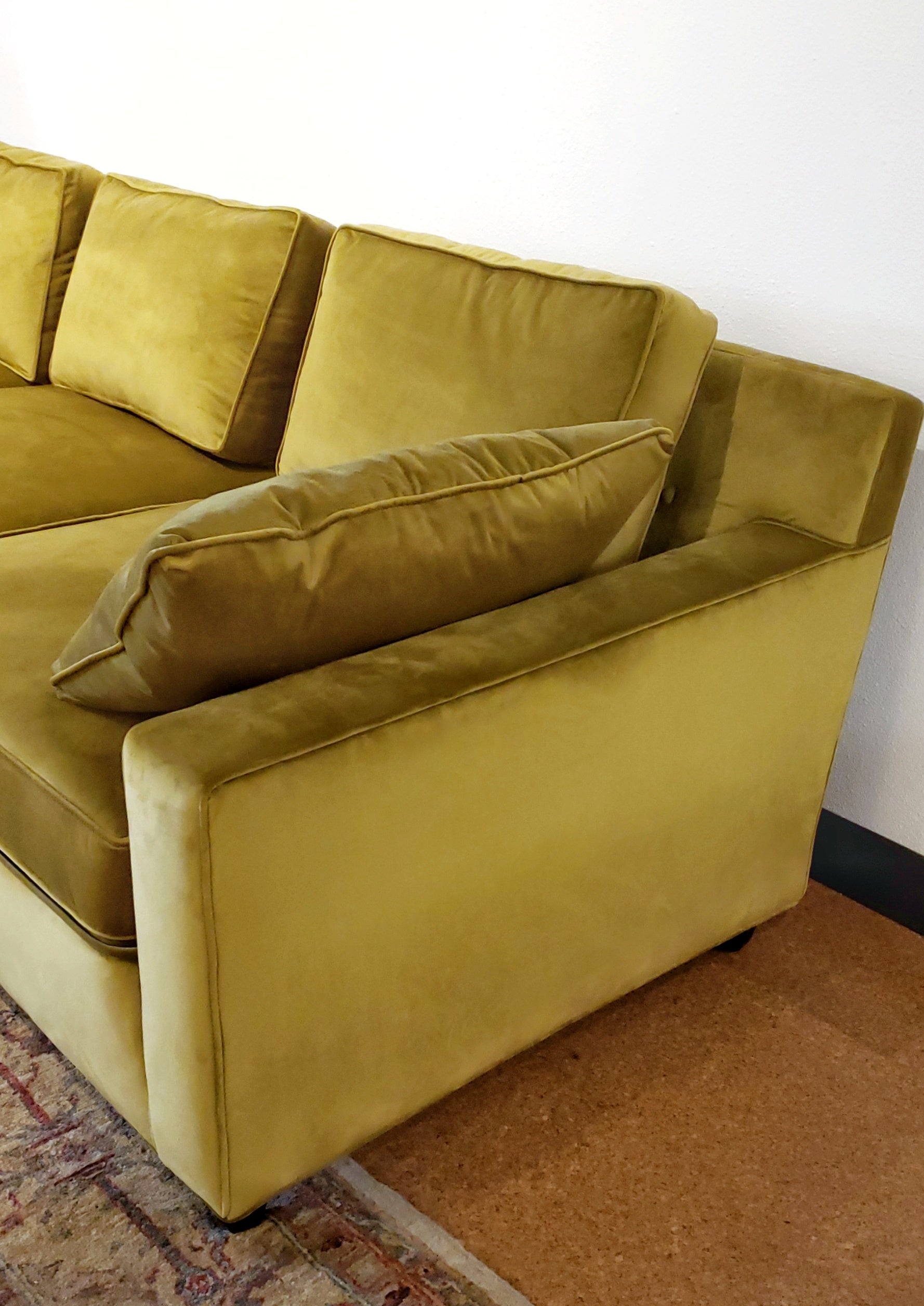 EDWARD WORMLEY SOFA 4625 FOR DUNBAR