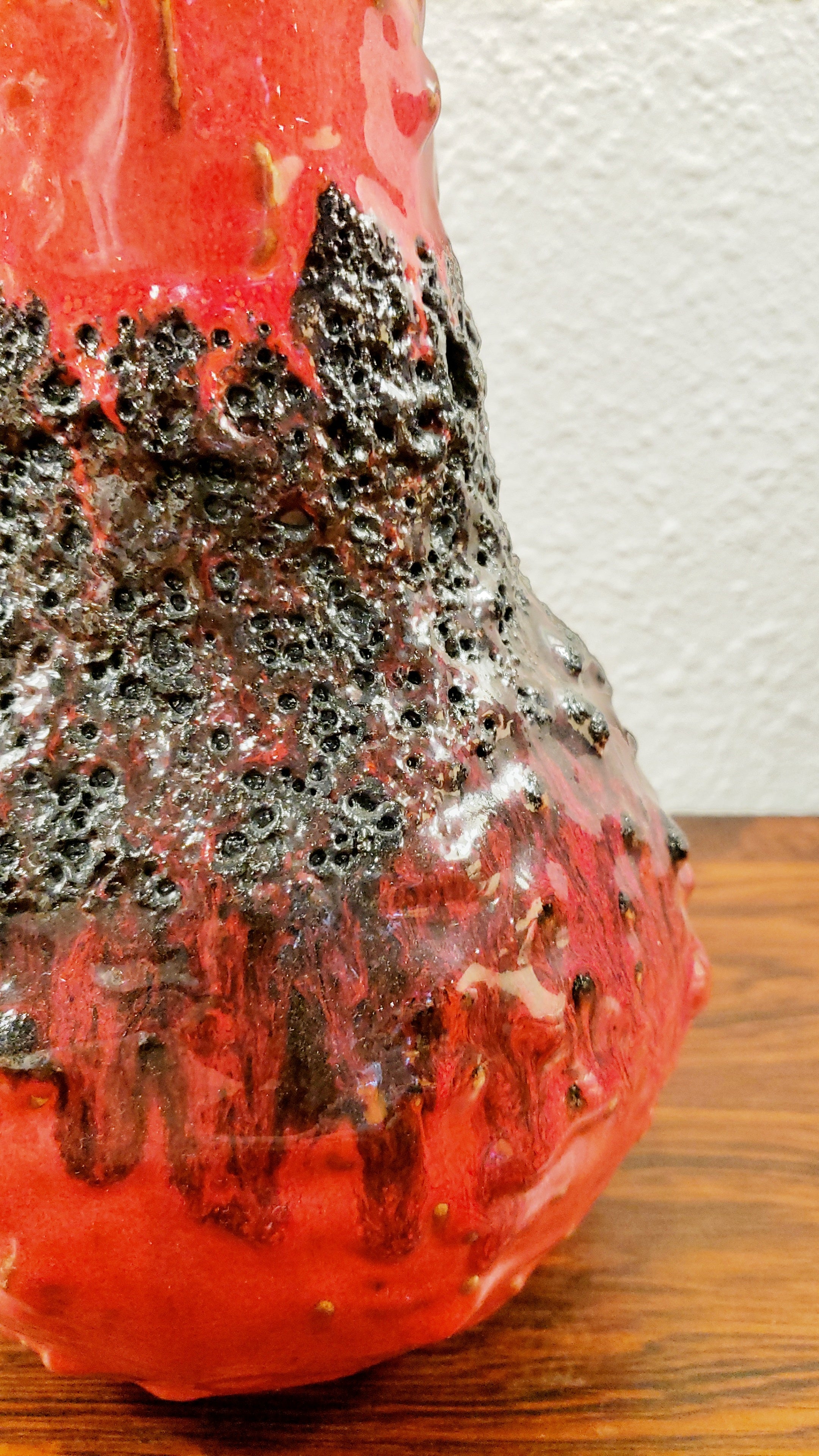 KREUTZ KERAMIK RED/BLACK FAT-LAVA JUG VASE 201 (23.5 cm)