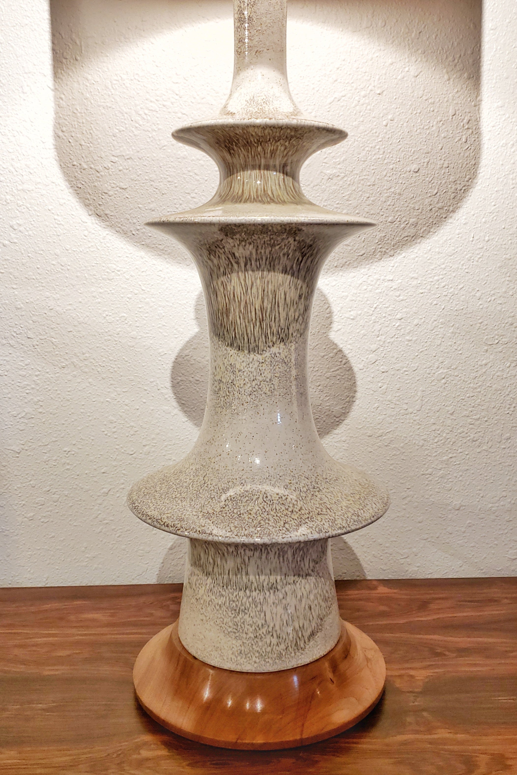 BITCHIN’ CERAMIC TABLE LAMP